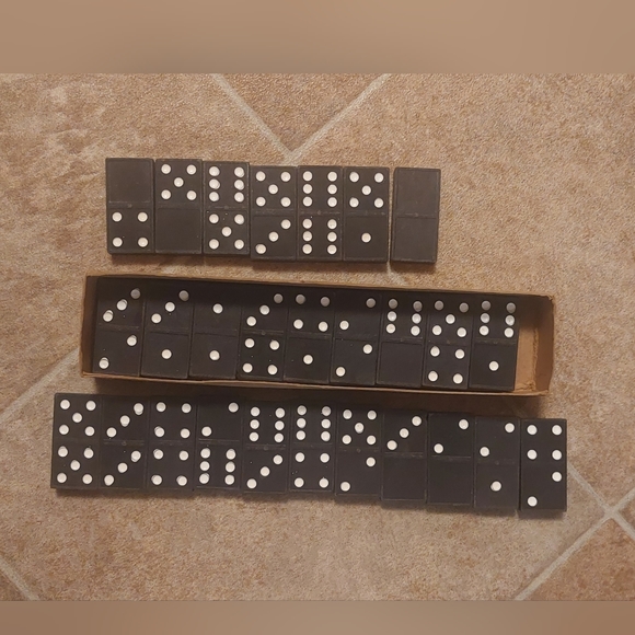 Vintage Lone Star Dominoes - Picture 2 of 7